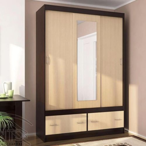 Шкаф-купе Комфорт С трехдверный  зеркало