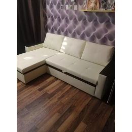 Диван угловой Атланта Крим со столиком